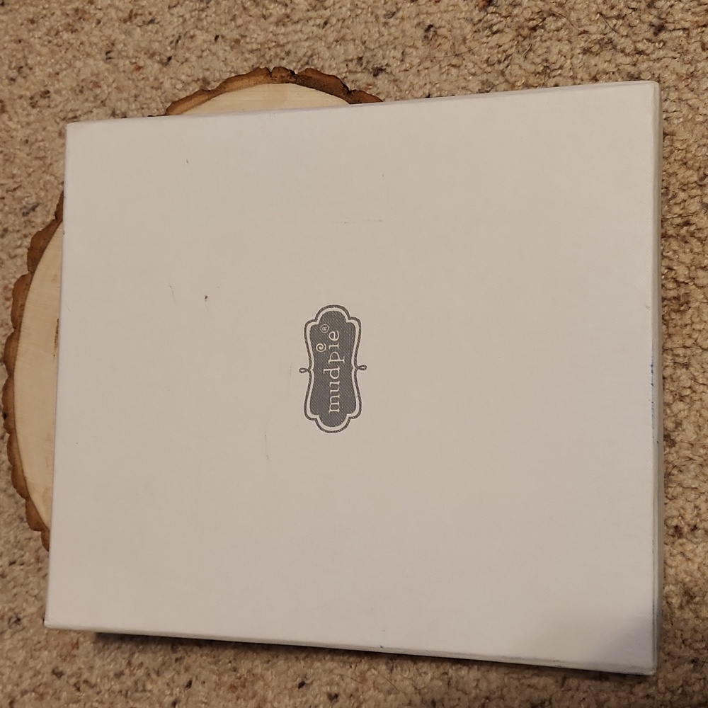 Mud Pie Silver Metal Menorah Design Plate with Box - Picture 7 of 7